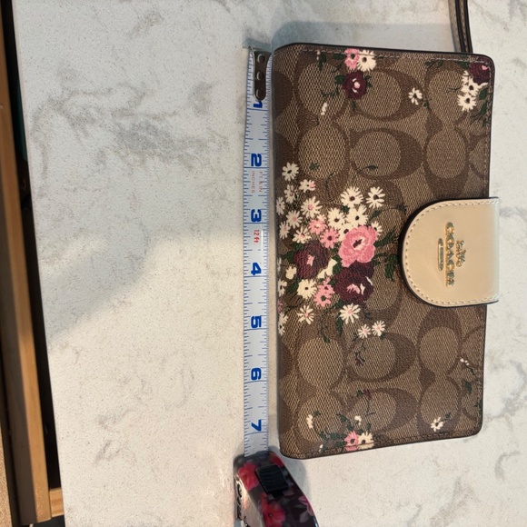 Coach Tech Wallet - Picture 5 of 5